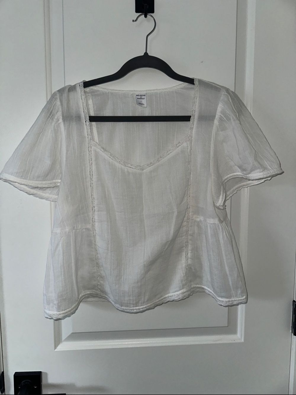 100% Cotton Melrose and Market White Peasant Top - Lightweight Blouse